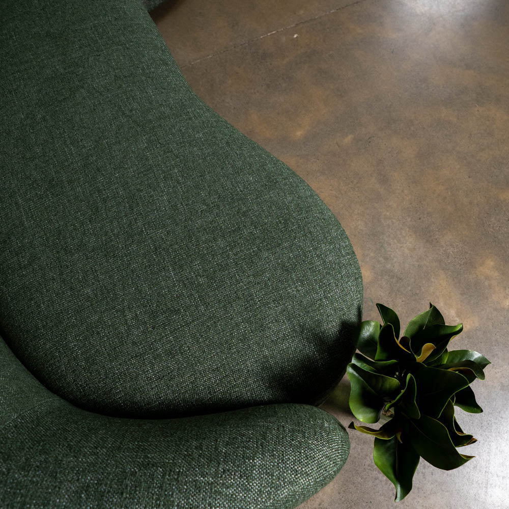 Crescent Fabric Right Side Facing Chaise Lounge