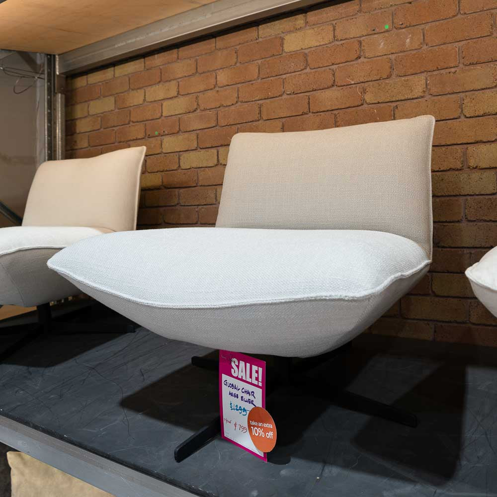 Imperfect Global Swivel Chair in Aries Silver