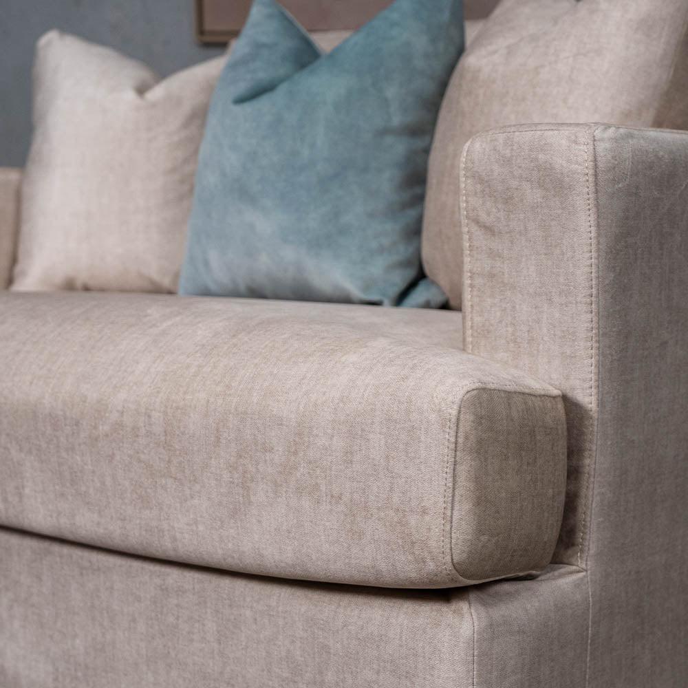 Janson Vogue Velvet Chair