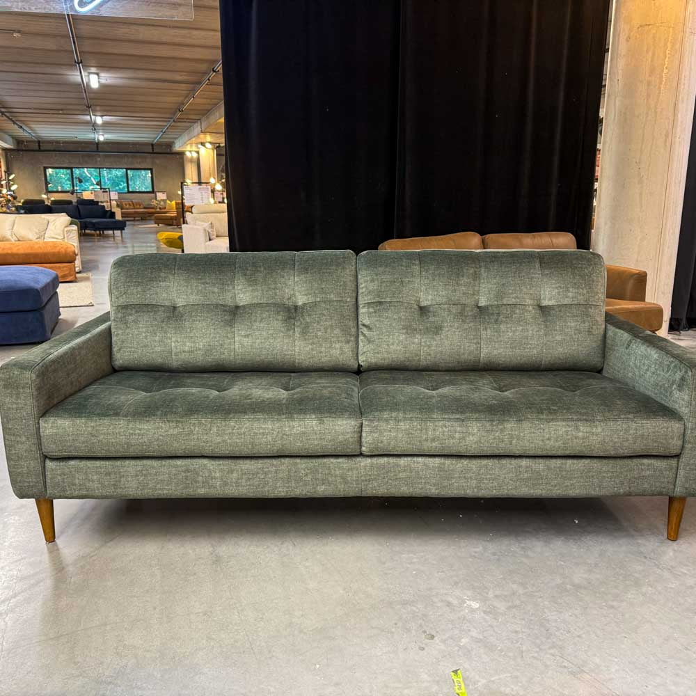 Imperfect Classic Vogue Velvet 3 Seat in Vogue Moss