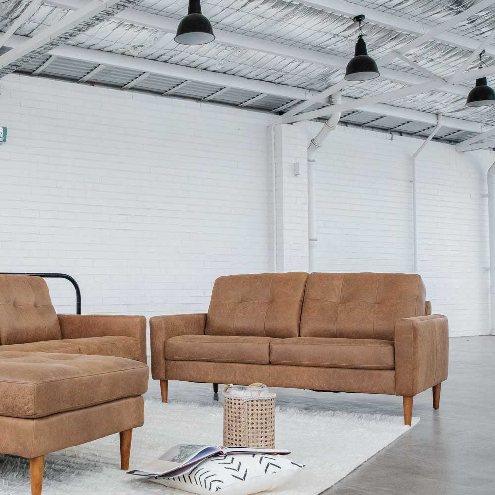 Classic Leather 2.5 Seat Sofa
