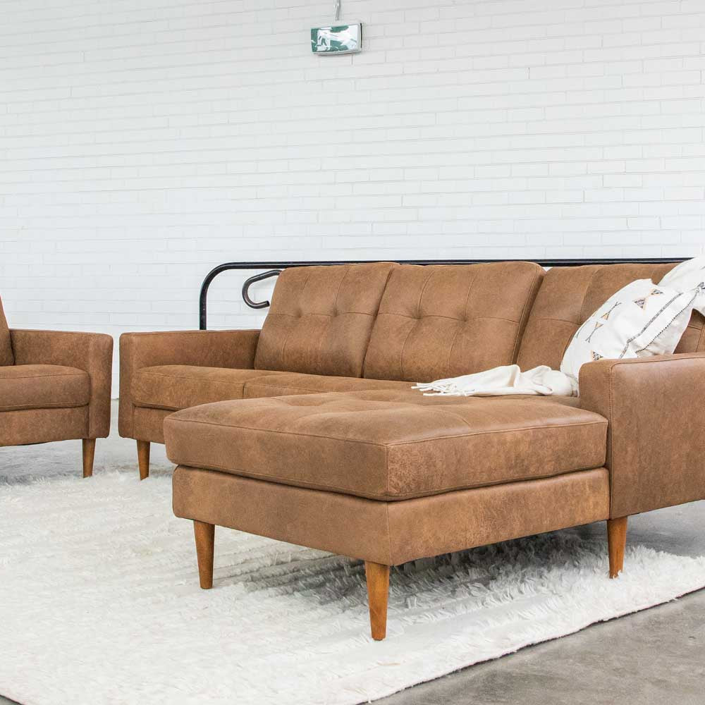 Classic Leather Right Side Facing Chaise Lounge