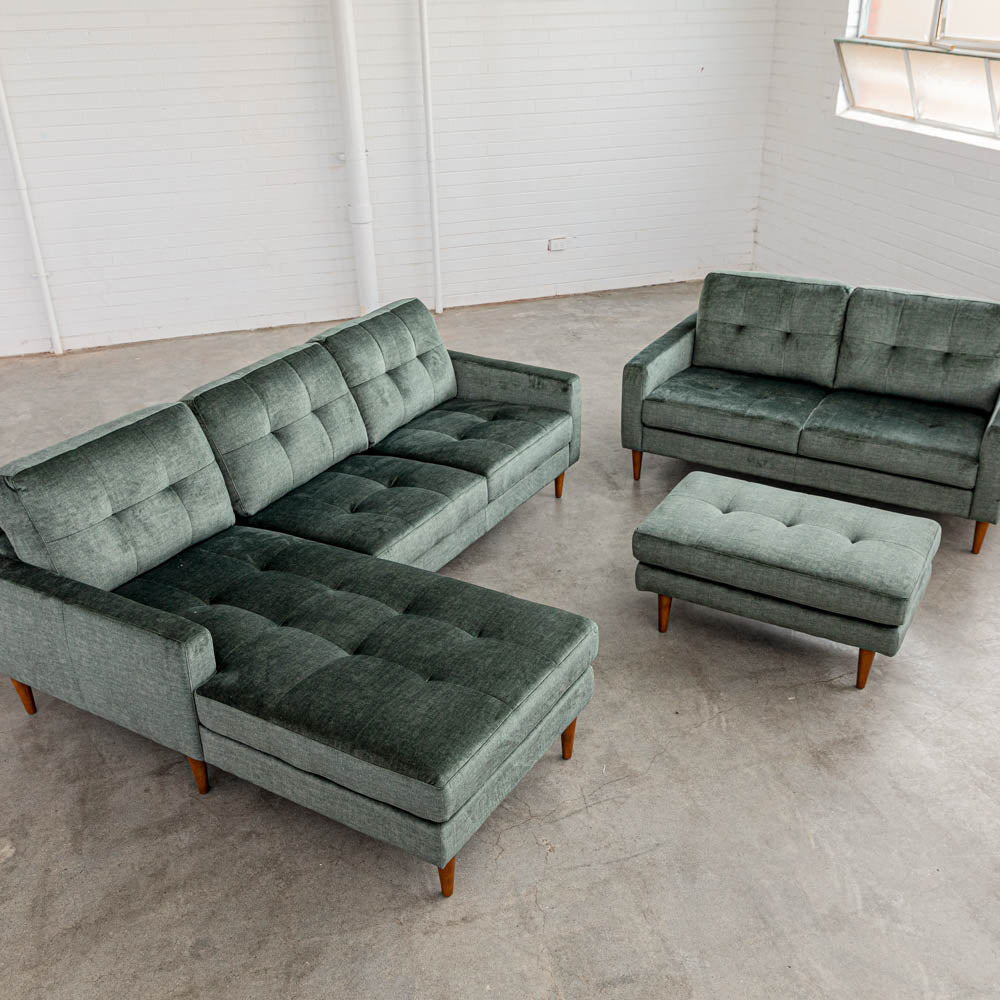 Classic Fabric Left Side Facing Chaise Lounge