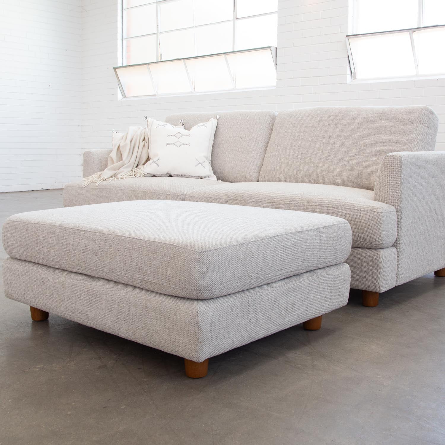Haven Fabric 2.5 Seat Sofa in Torelli Dove Online Warehouse Sale