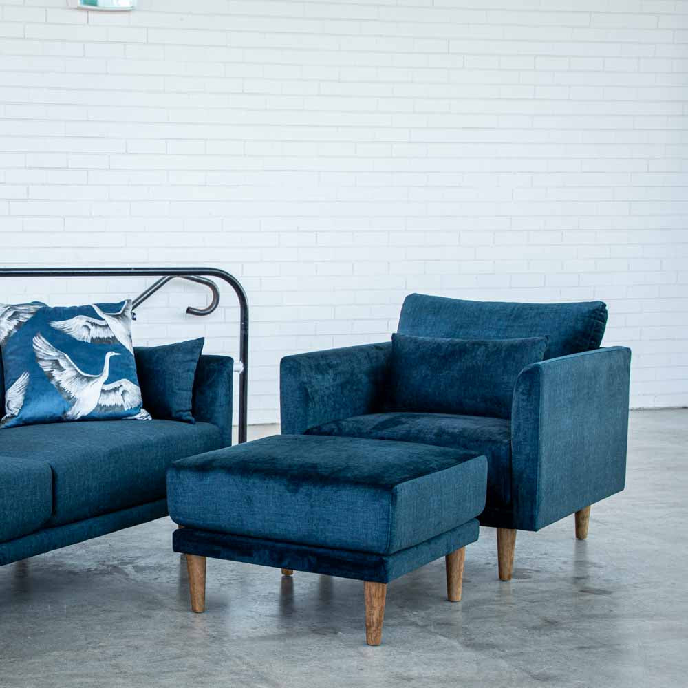 Marie Vogue Velvet Chair